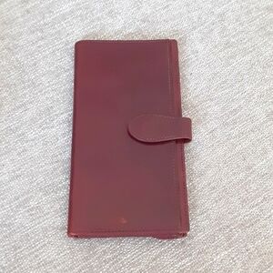 Bond Street Elegant Burgundy Leather Wallet